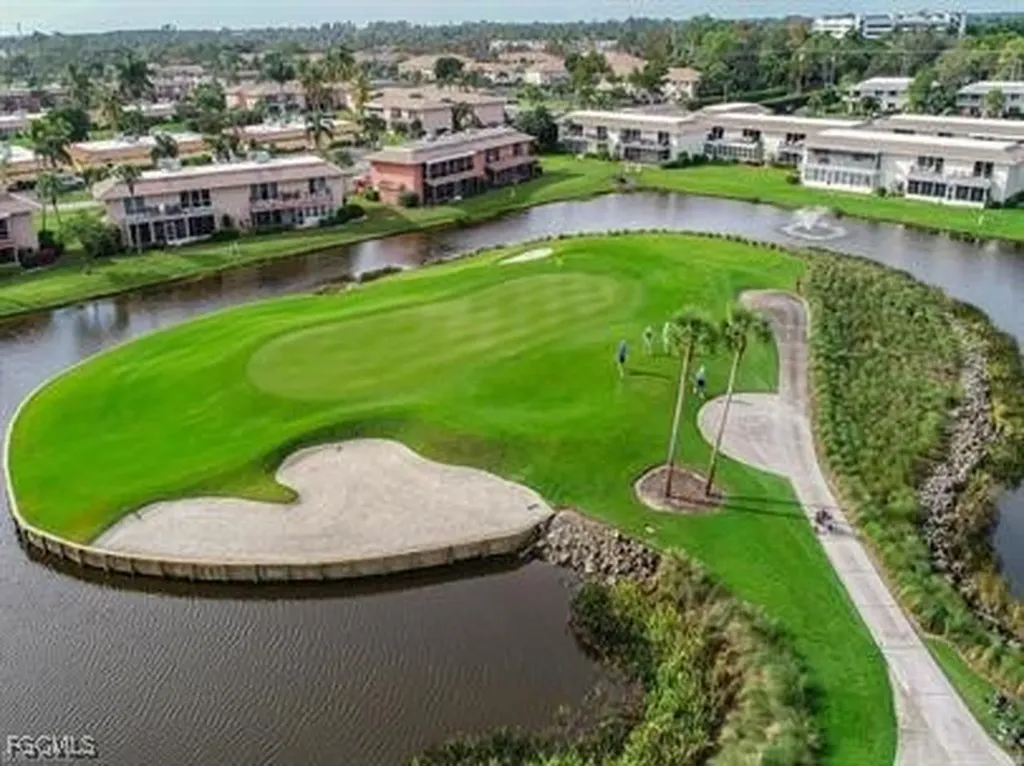 232 Palm Drive Naples FL 34112