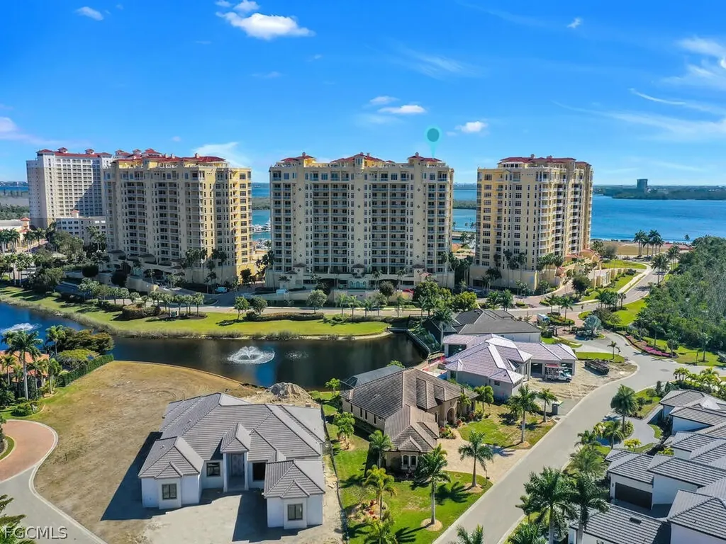 6061 Silver King Boulevard Cape Coral FL 33914