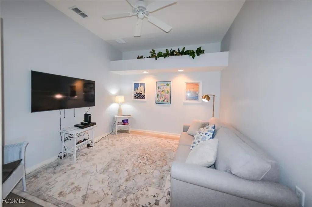 10401 Wine Palm Road Fort Myers FL 33966