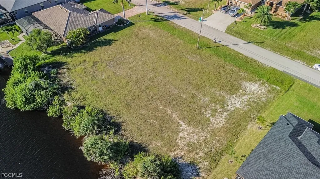 1019 NW 35th Avenue Cape Coral FL 33993