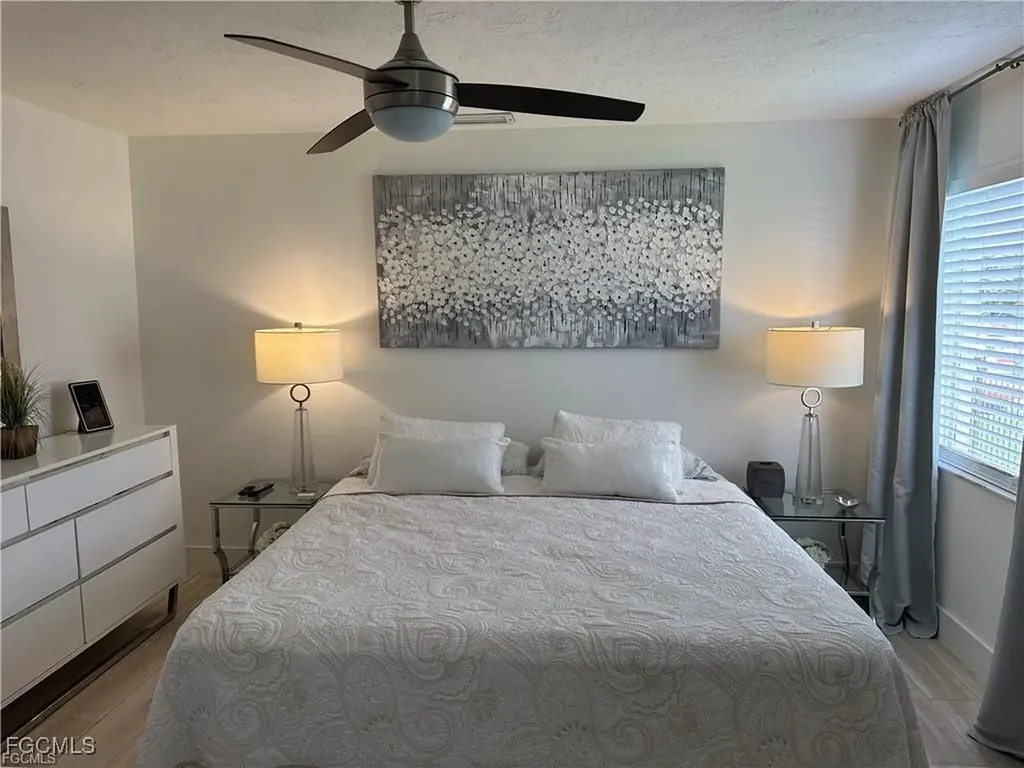 5603 SW 10th Avenue Cape Coral FL 33914