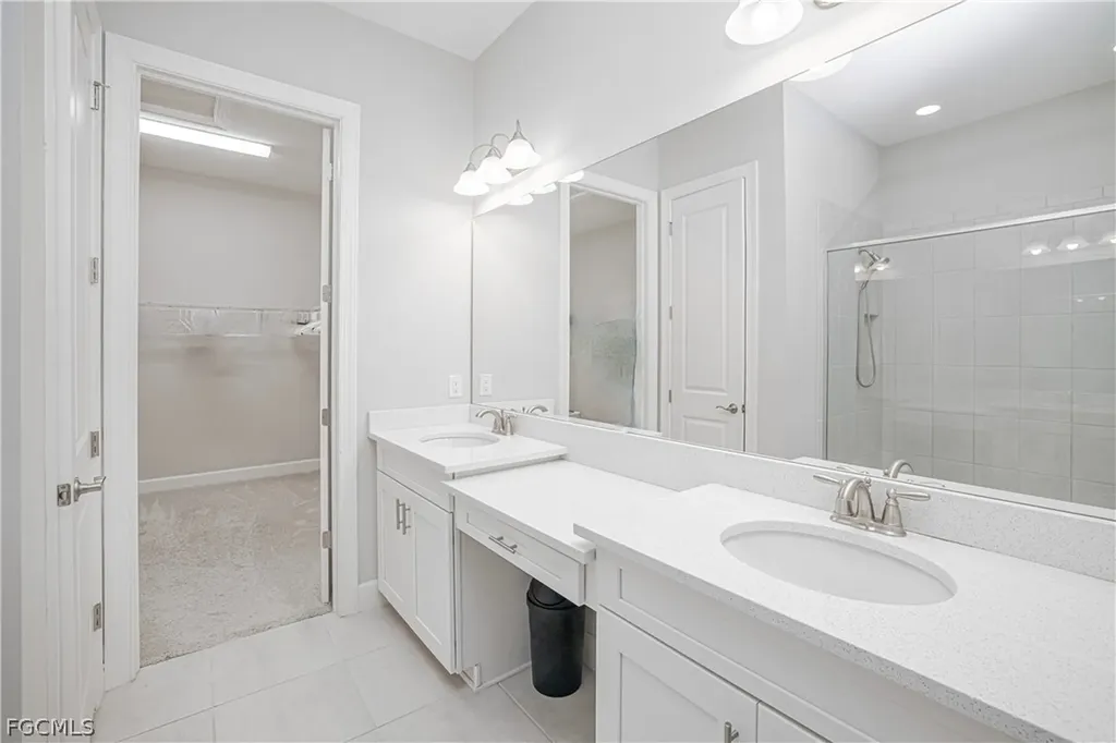 19717 Estero Pointe Lane Fort Myers FL 33908