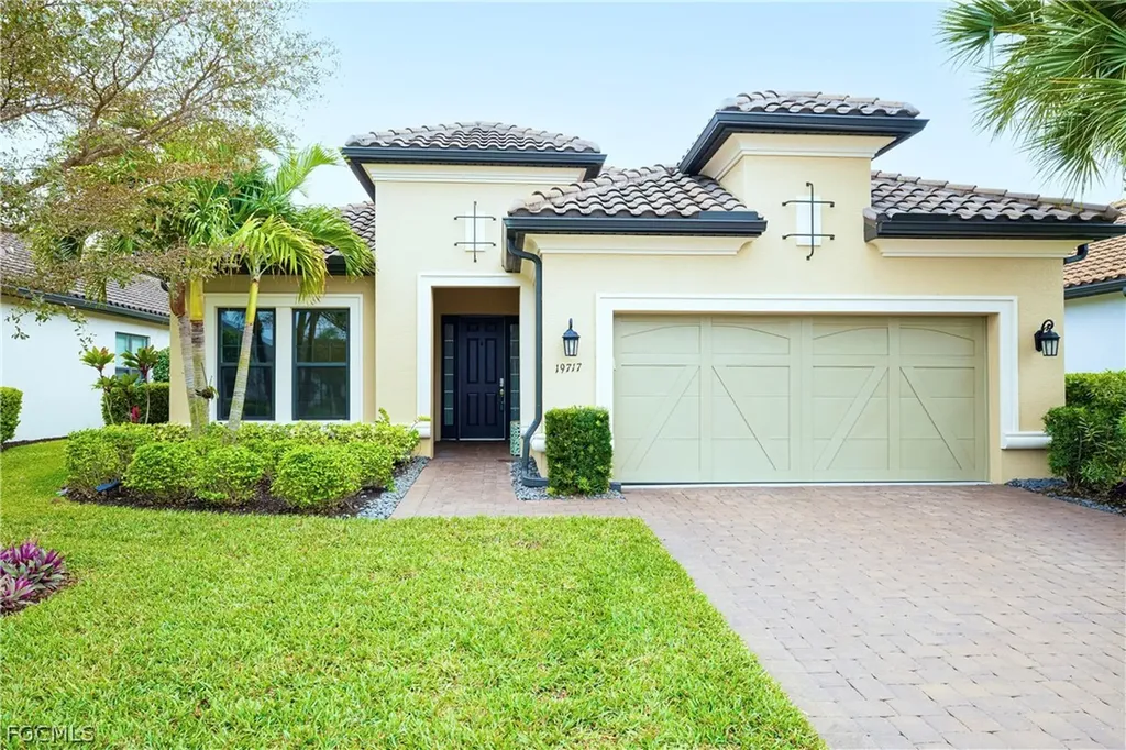 19717 Estero Pointe Lane Fort Myers FL 33908