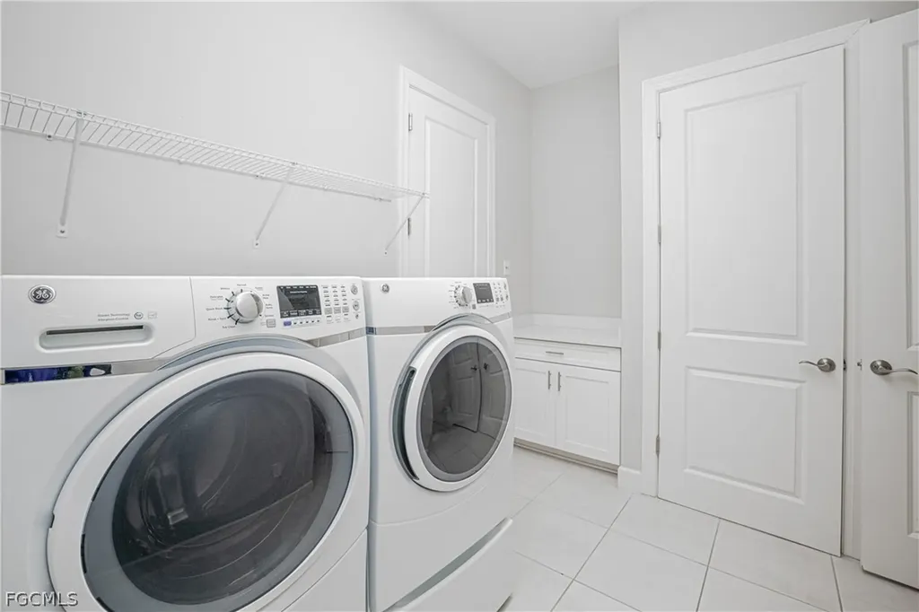 19717 Estero Pointe Lane Fort Myers FL 33908