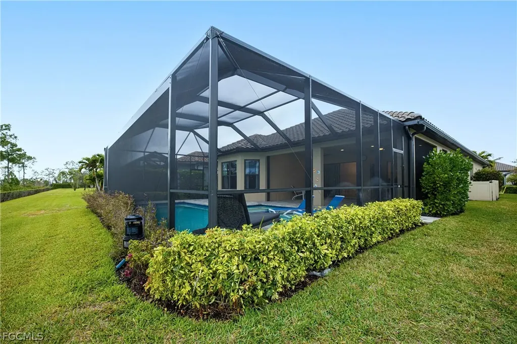 19717 Estero Pointe Lane Fort Myers FL 33908