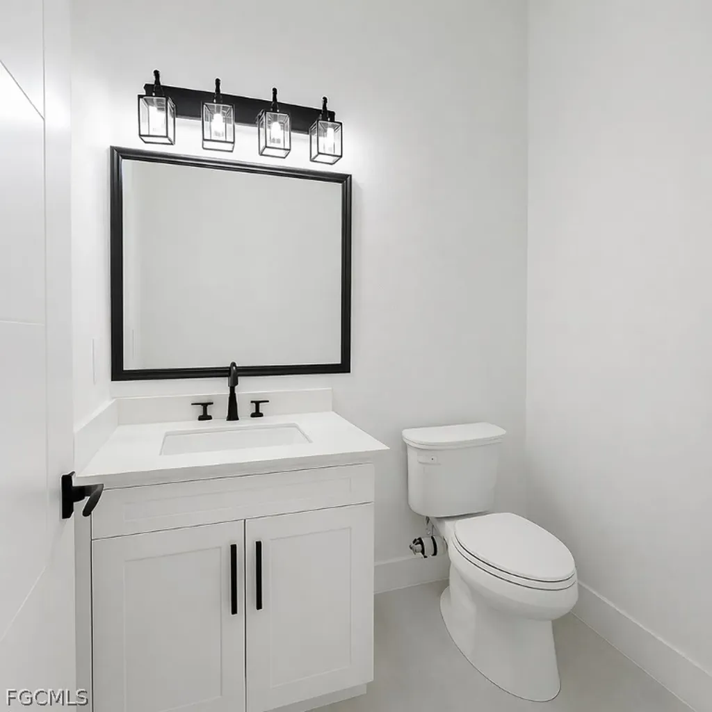 3985 Everglades Boulevard N Naples FL 34120