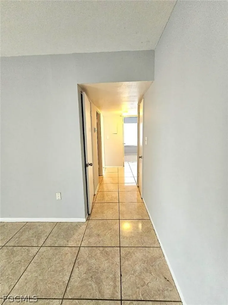 1830 Maravilla Avenue Fort Myers FL 33901