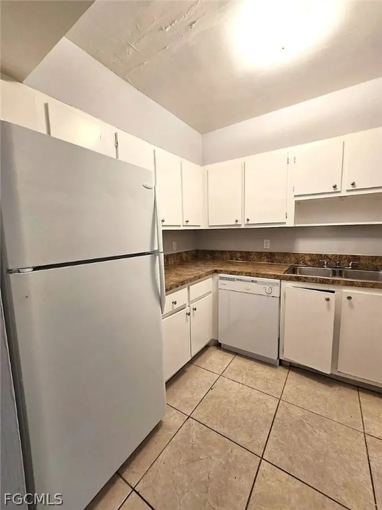 1830 Maravilla Avenue Fort Myers FL 33901