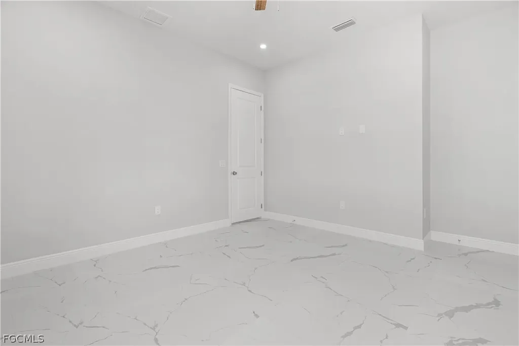 4020 NW 20th Street Cape Coral FL 33993