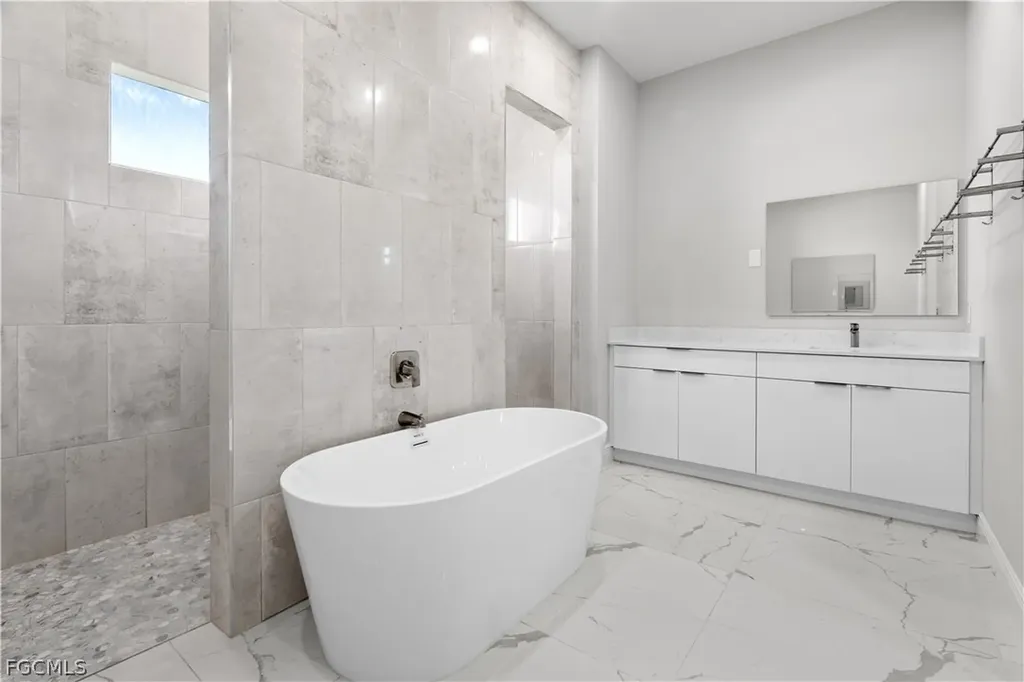 4020 NW 20th Street Cape Coral FL 33993