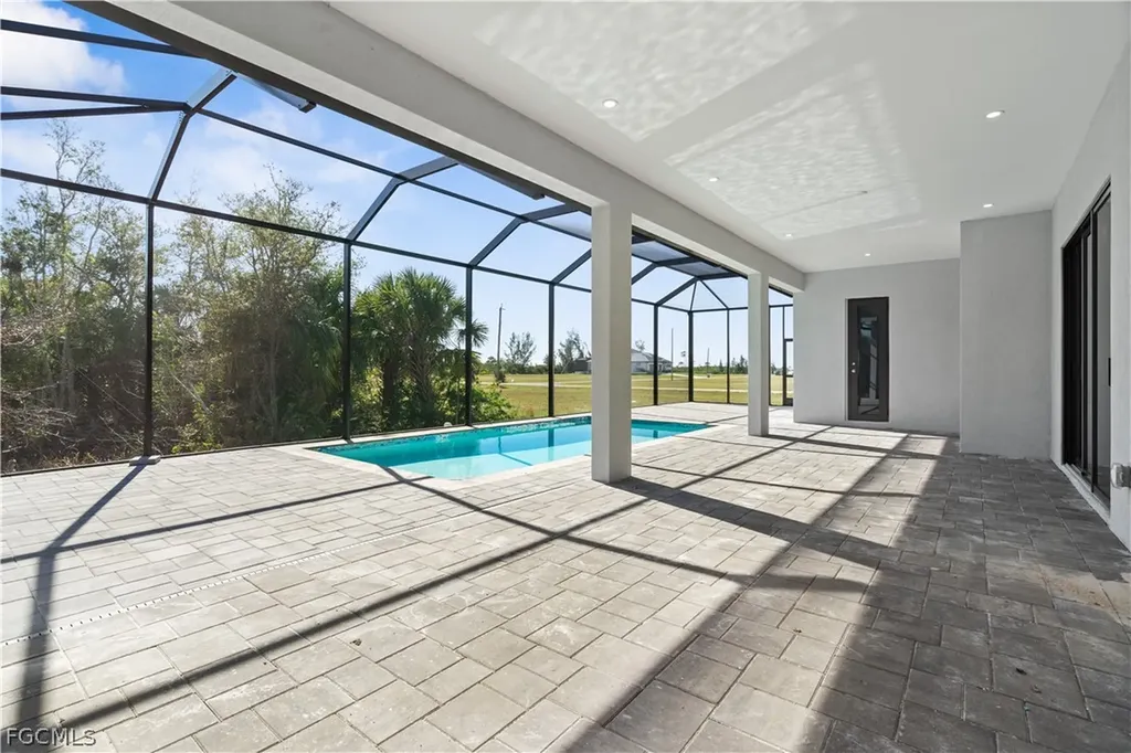 4020 NW 20th Street Cape Coral FL 33993