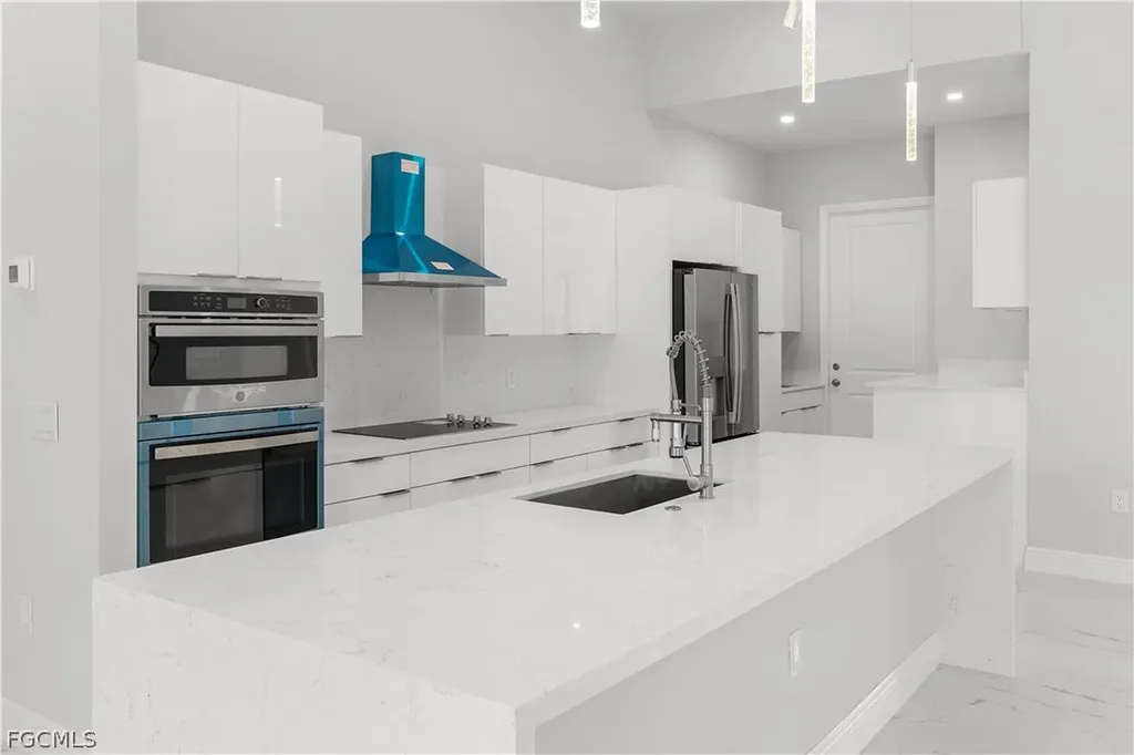 4020 NW 20th Street Cape Coral FL 33993