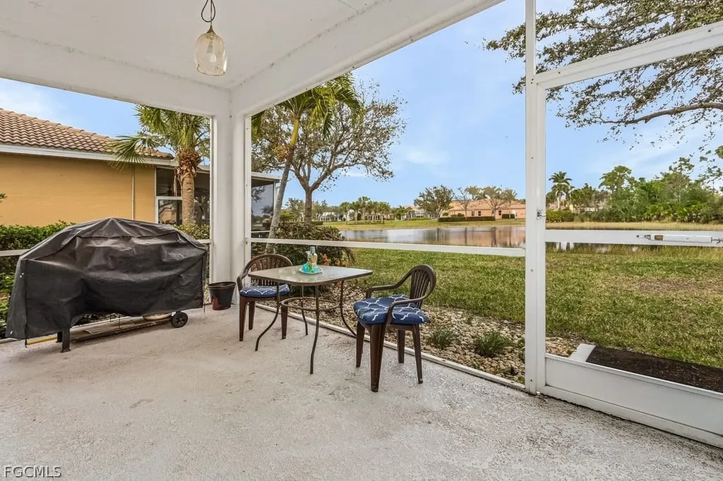 2557 Keystone Lake Drive Cape Coral FL 33909