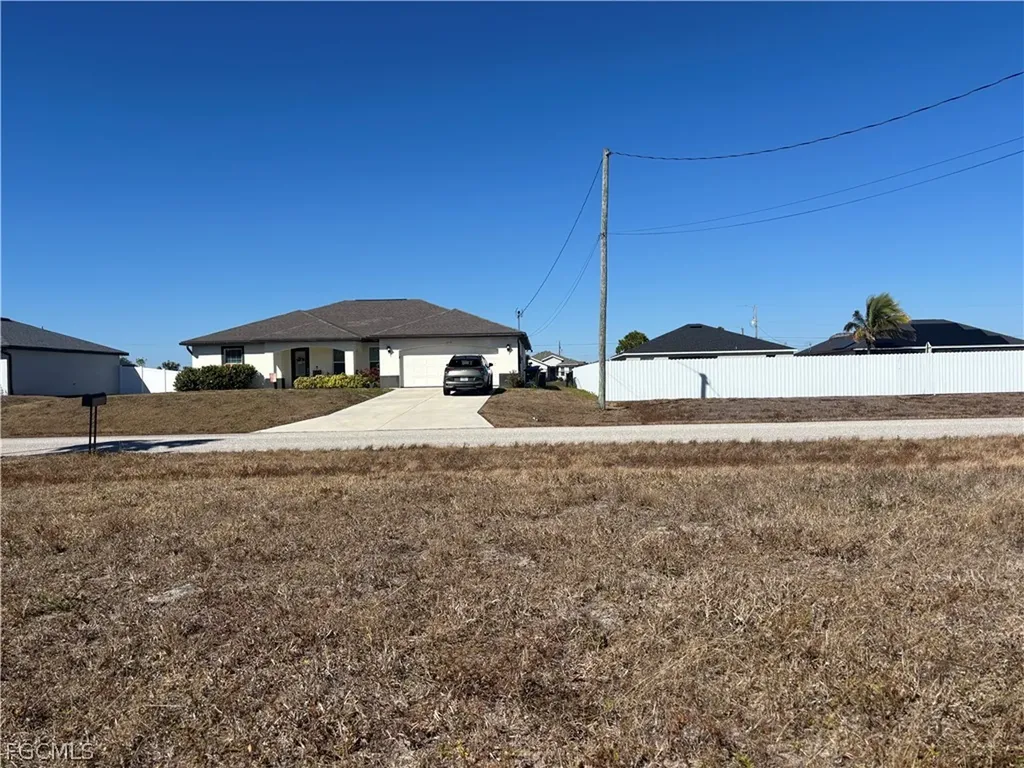 416 NW 9th Street Cape Coral FL 33993