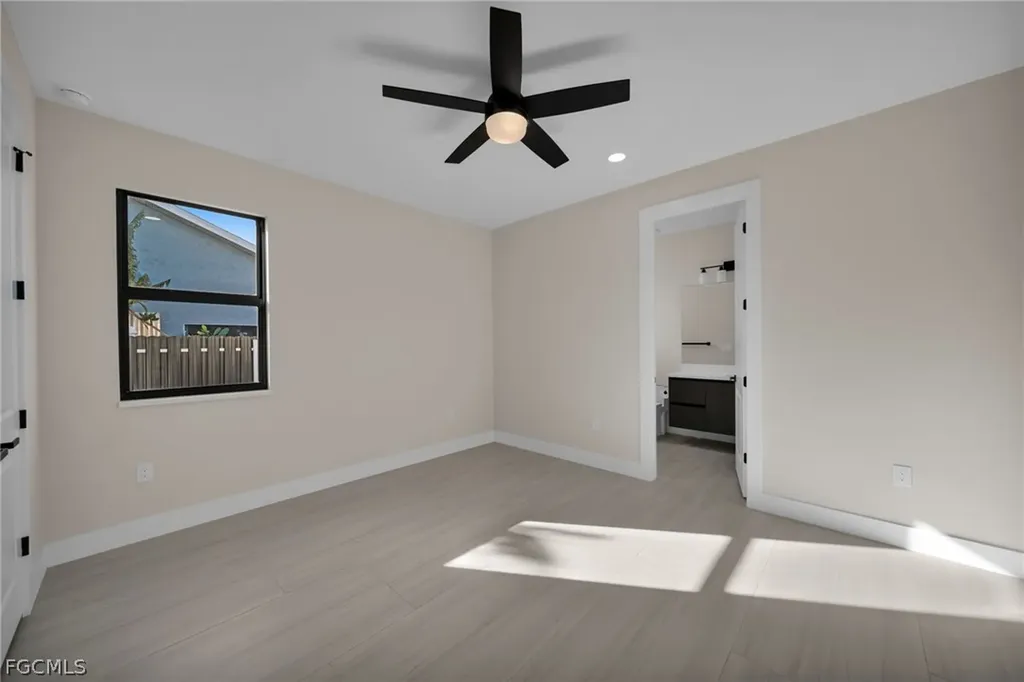 1425 NE 2nd Street Cape Coral FL 33909