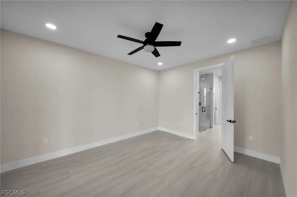 1425 NE 2nd Street Cape Coral FL 33909