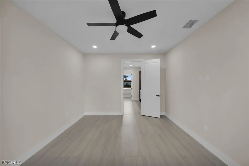 1425 NE 2nd Street Cape Coral FL 33909