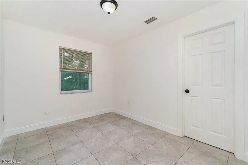 21 Cabana Avenue North Fort Myers FL 33903
