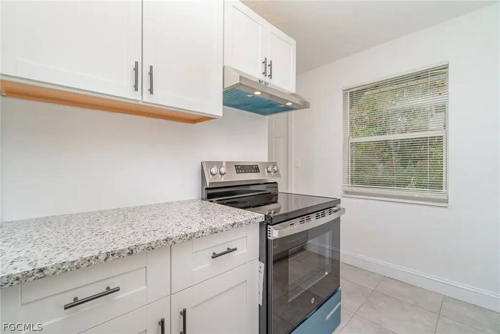 21 Cabana Avenue North Fort Myers FL 33903