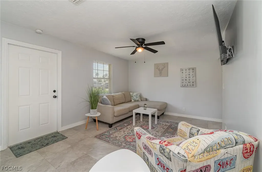 21 Cabana Avenue North Fort Myers FL 33903
