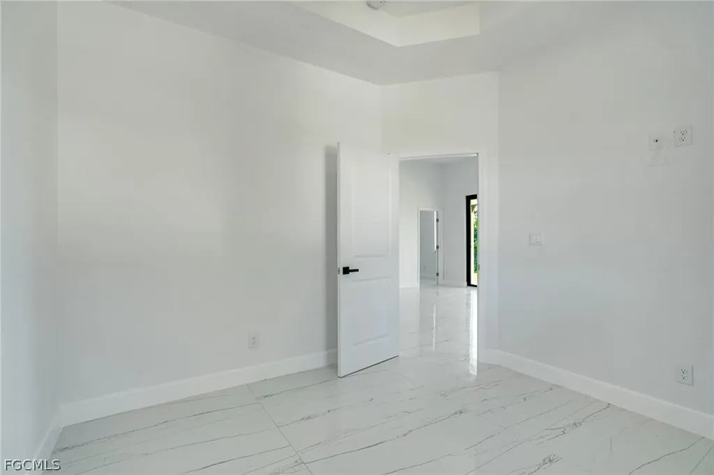 4725/4727 27th Street SW Lehigh Acres FL 33973