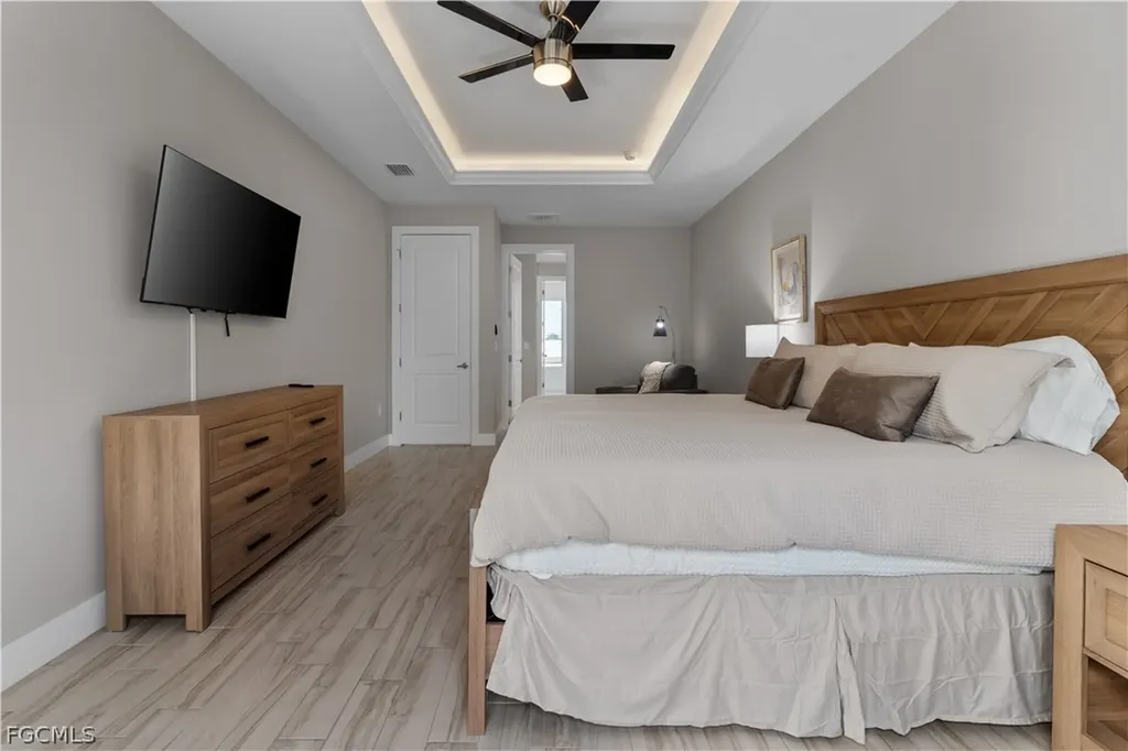36 NW 12th Place Cape Coral FL 33993