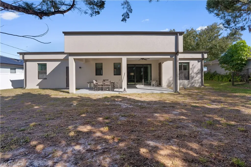 36 NW 12th Place Cape Coral FL 33993