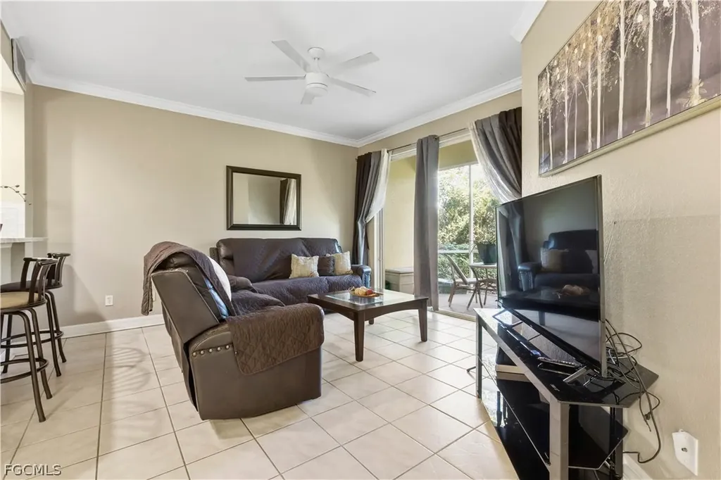 4263 Liron Avenue Fort Myers FL 33916