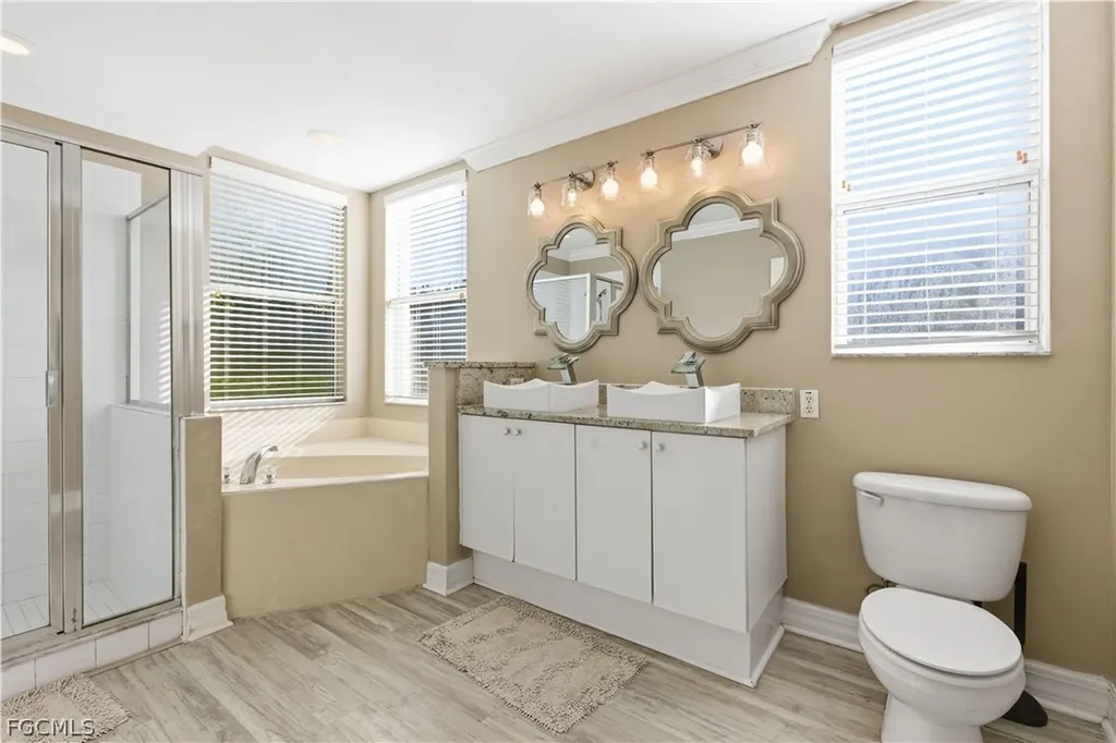 4263 Liron Avenue Fort Myers FL 33916