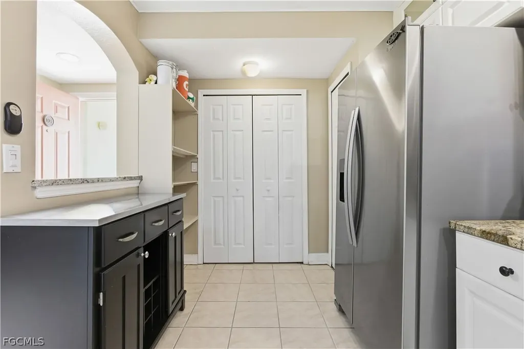 4263 Liron Avenue Fort Myers FL 33916