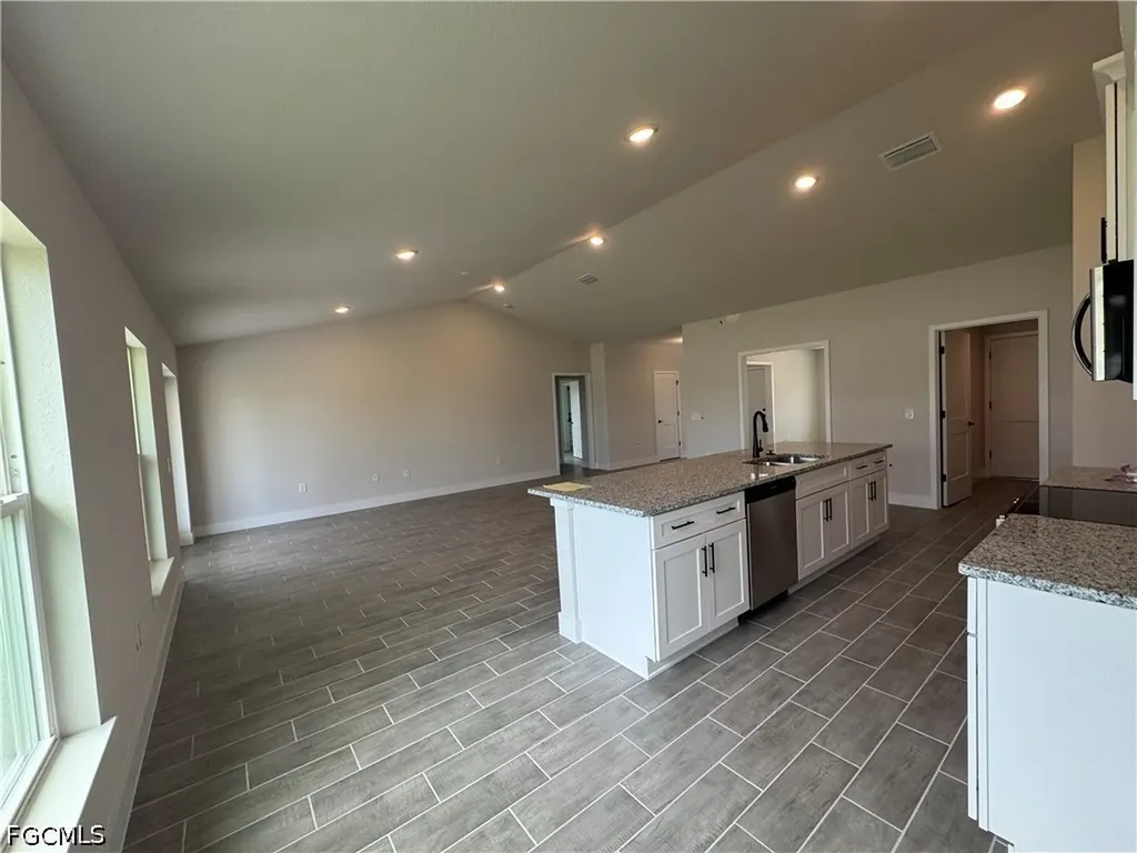 3419 NW 45th Avenue Cape Coral FL 33993