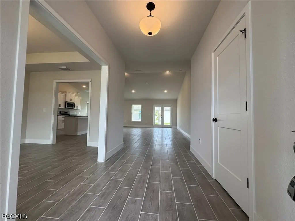 3419 NW 45th Avenue Cape Coral FL 33993
