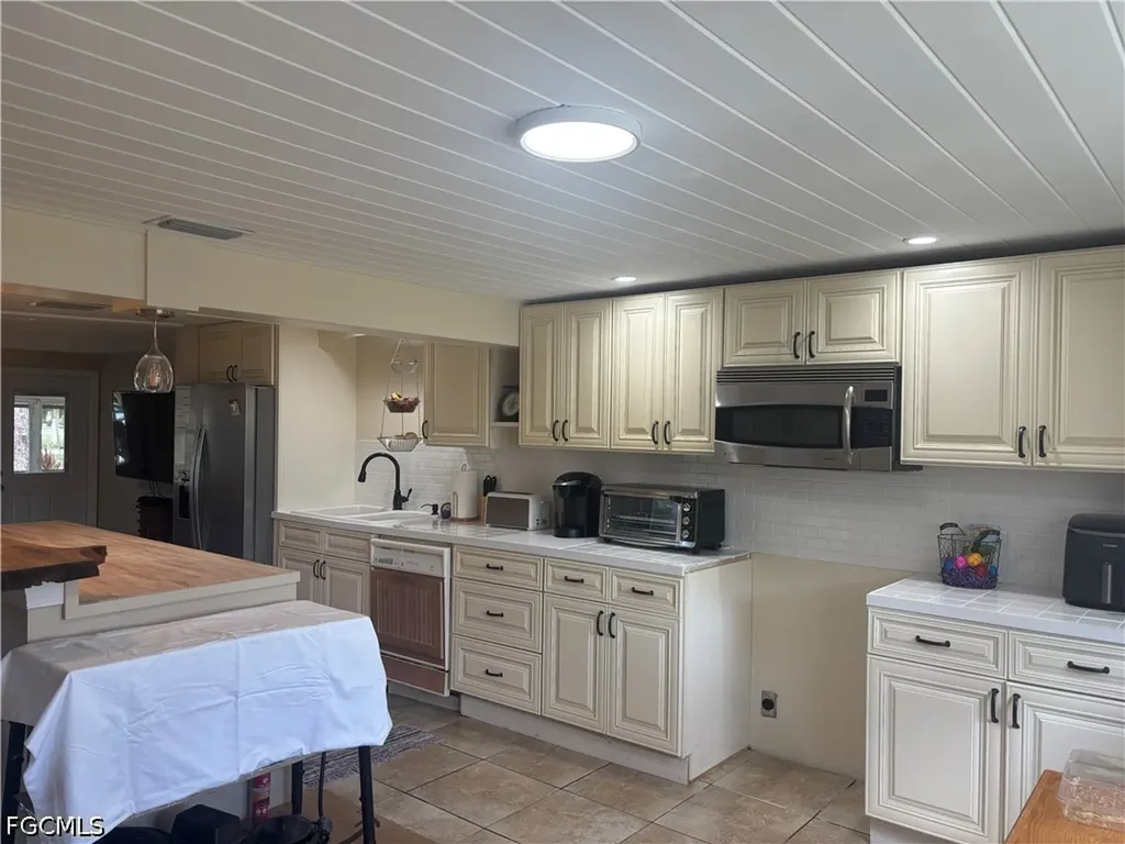 10921 Shirley Lane North Fort Myers FL 33917