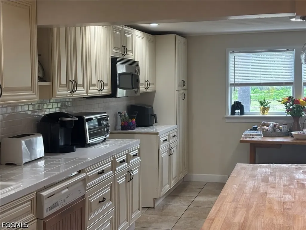 10921 Shirley Lane North Fort Myers FL 33917