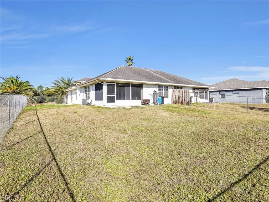 1541/1543 Hightower Avenue S Lehigh Acres FL 33973