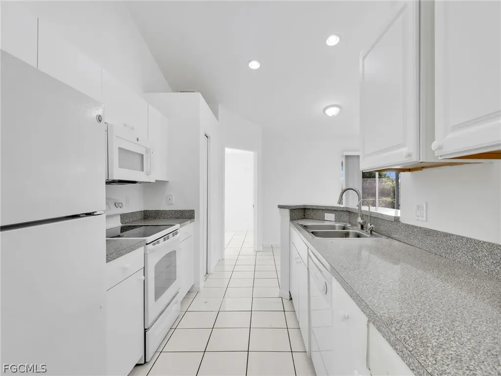 1541/1543 Hightower Avenue S Lehigh Acres FL 33973