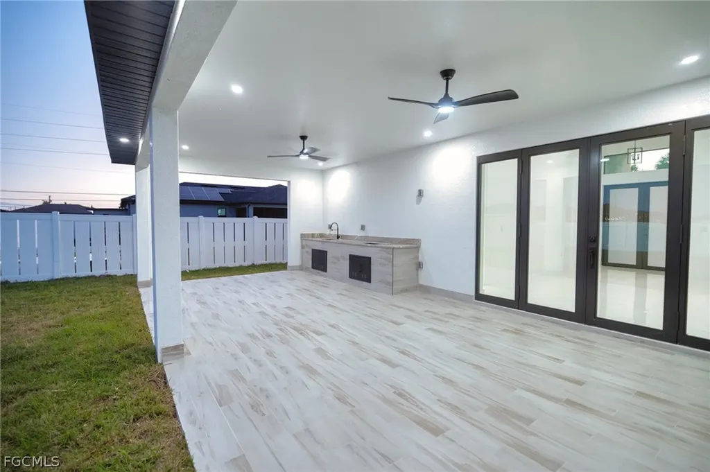 9 NW 12th Place Cape Coral FL 33993