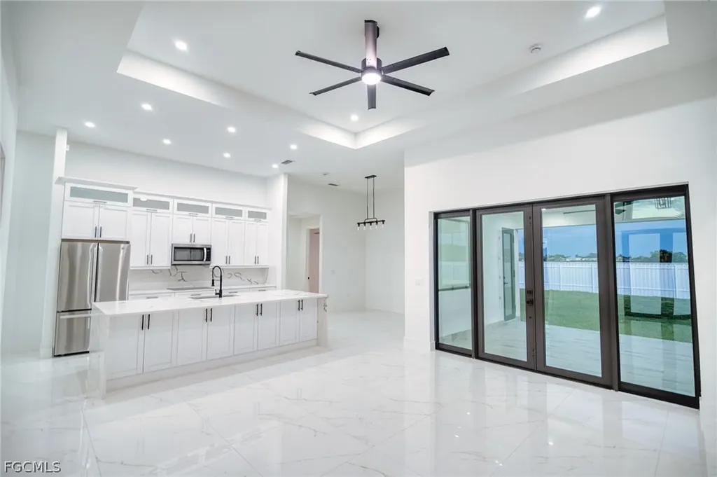 9 NW 12th Place Cape Coral FL 33993