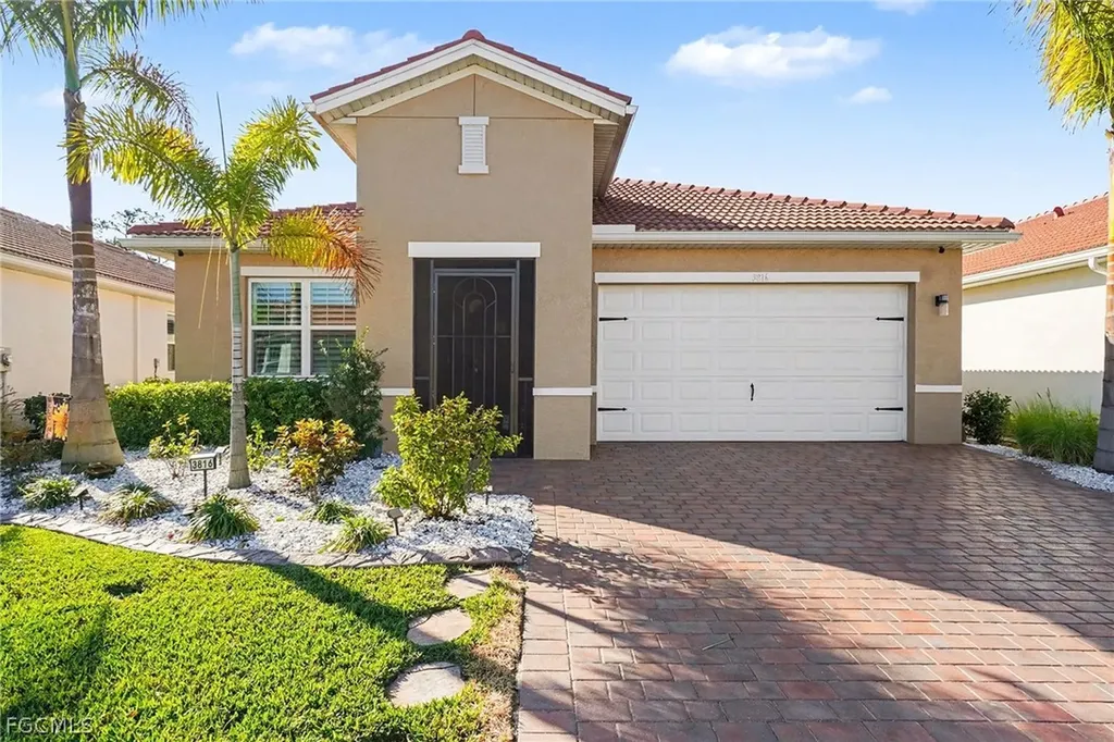 3816 Crosswater Drive North Fort Myers FL 33917