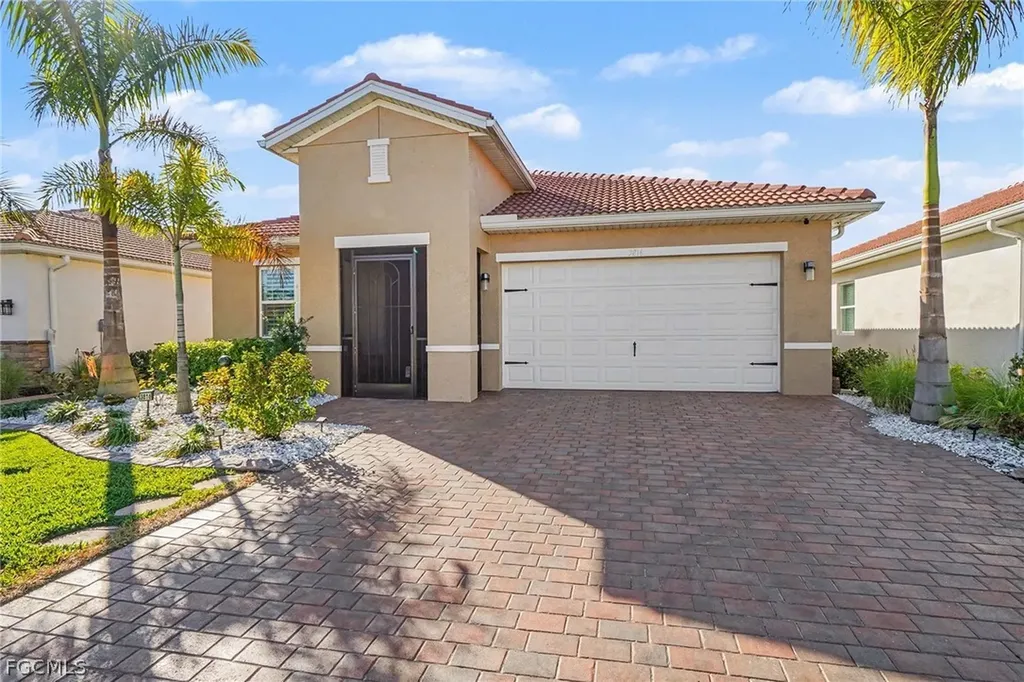 3816 Crosswater Drive North Fort Myers FL 33917