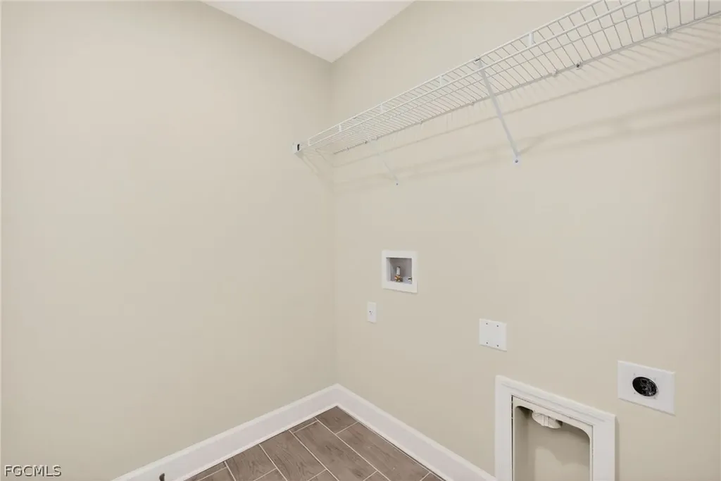 1110 NW 19th Street Cape Coral FL 33993