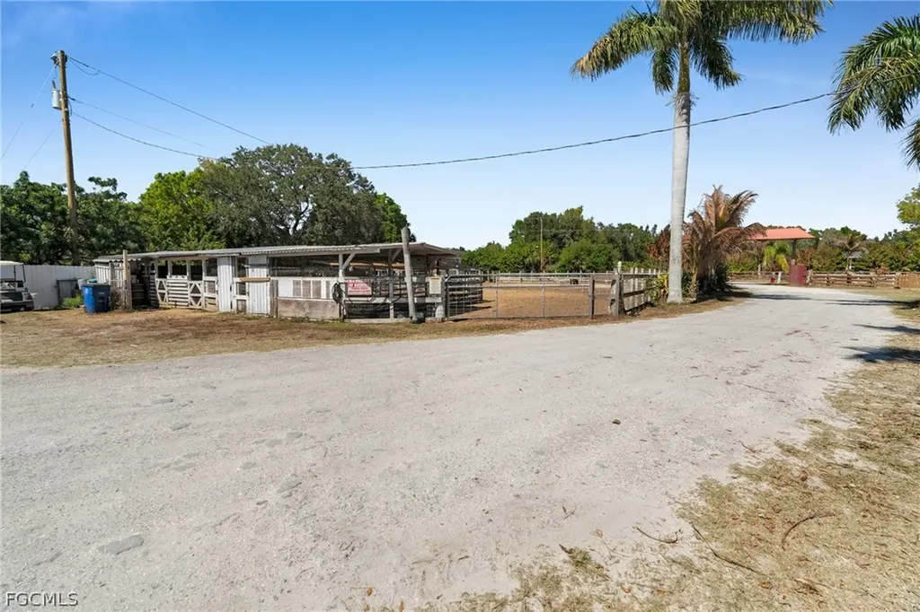 3590 South Road North Fort Myers FL 33917