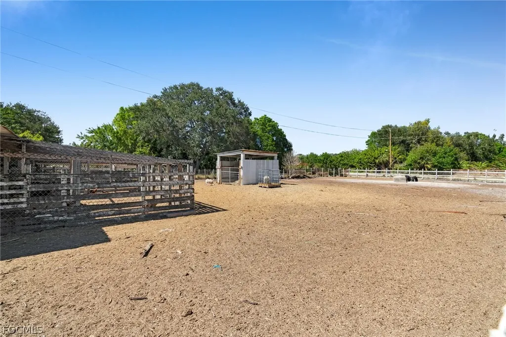 3590 South Road North Fort Myers FL 33917