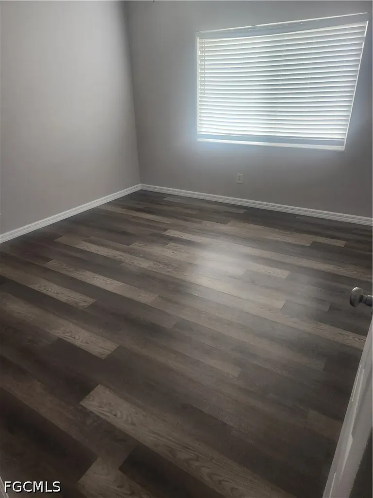 1402 NE 18th Street Cape Coral FL 33909