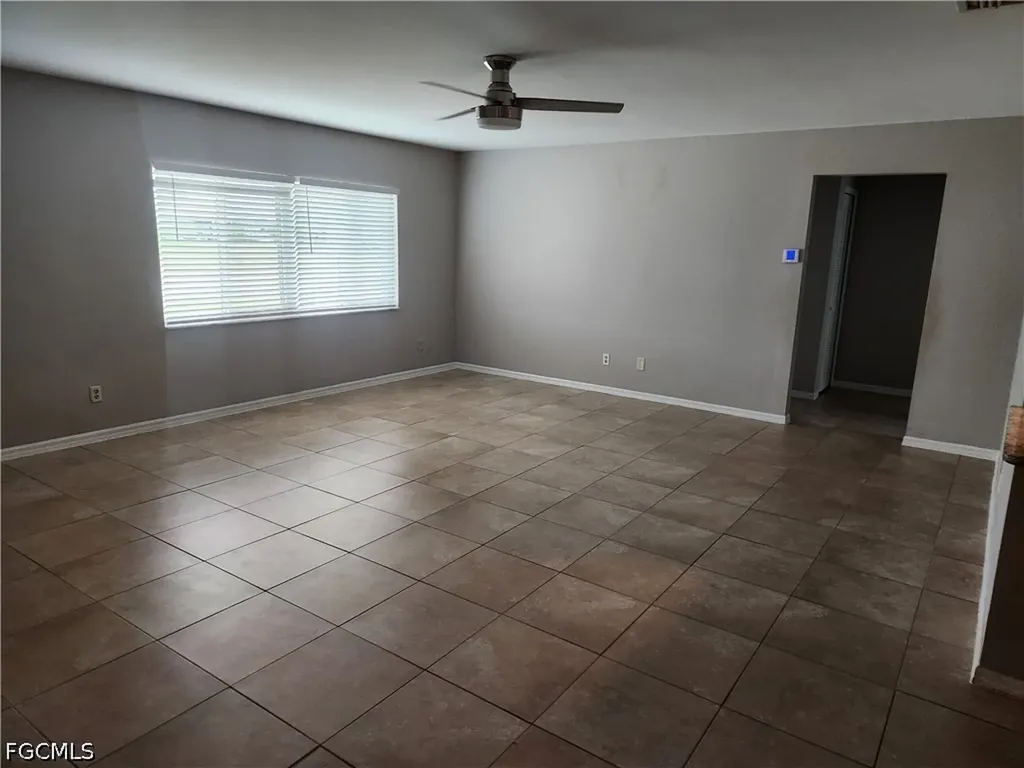 1402 NE 18th Street Cape Coral FL 33909