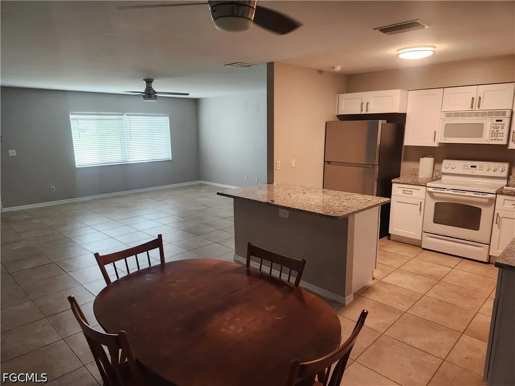 1402 NE 18th Street Cape Coral FL 33909