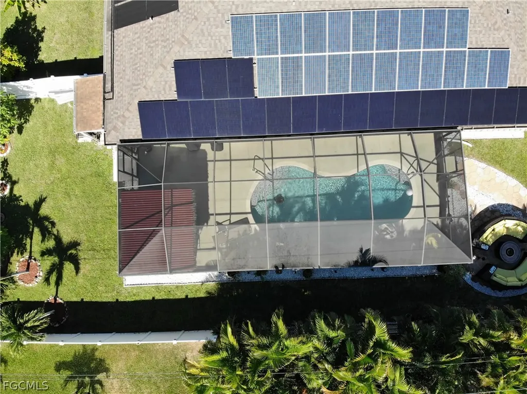 320 SE 28th Terrace Cape Coral FL 33904