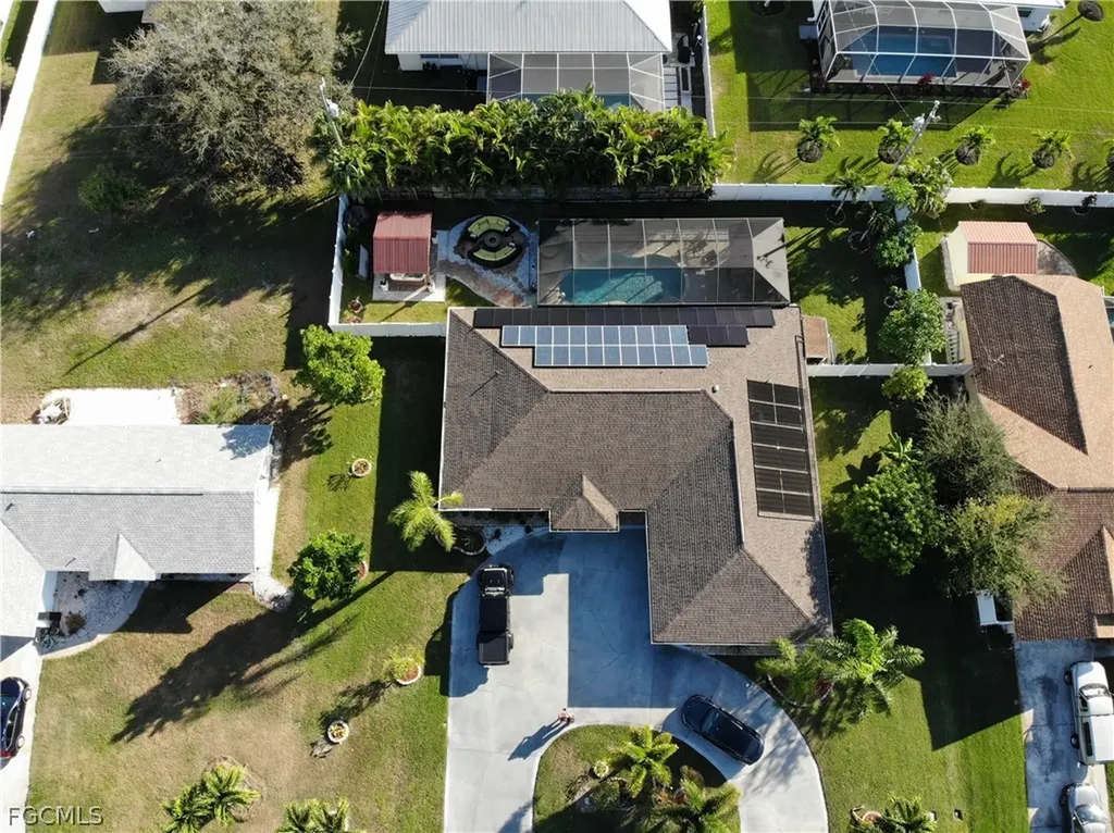 320 SE 28th Terrace Cape Coral FL 33904