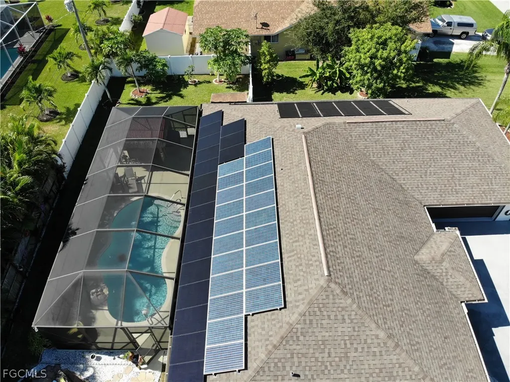 320 SE 28th Terrace Cape Coral FL 33904