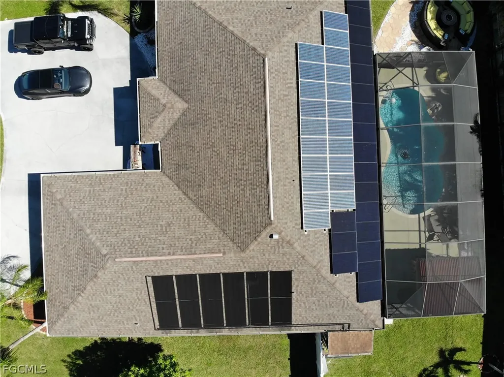 320 SE 28th Terrace Cape Coral FL 33904